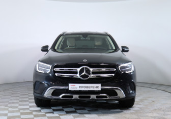 Подержанный автомобиль Mercedes-Benz GLC Coupe 2021 года (2 фото)