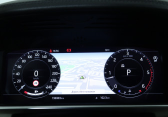 Подержанный автомобиль Land Rover Range Rover 2018 года (20 фото)