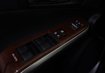 Подержанный автомобиль Toyota Camry Sedan 2011 года (18 фото)