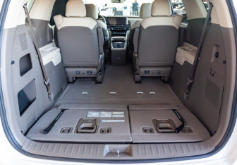 Новый Kia Carnival 2024 (8 фото)