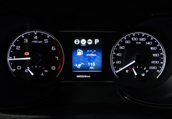 Подержанный автомобиль DongFeng AX7 2019 года (12 фото)