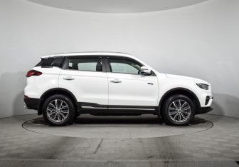 Подержанный автомобиль Geely Atlas Pro 2023 года (4 фото)