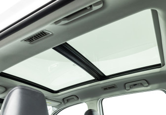 Подержанный автомобиль Exeed VX 2023 года (15 фото)