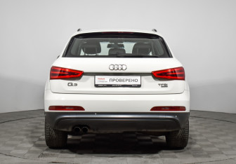 Подержанный автомобиль Audi Q3 2012 года (6 фото)