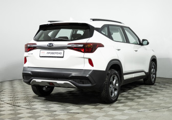 Подержанный автомобиль Kia Seltos 2020 года (5 фото)