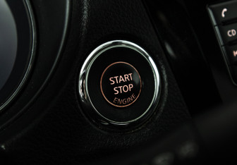 Подержанный автомобиль Nissan X-Trail 2018 года (15 фото)