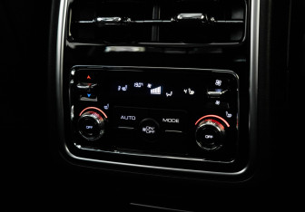 Подержанный автомобиль Tank 500 2023 года (35 фото)