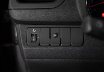 Подержанный автомобиль Kia Rio Sedan 2012 года (15 фото)