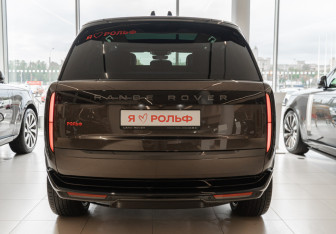 Новый Land Rover Range Rover 2025 (5 фото)