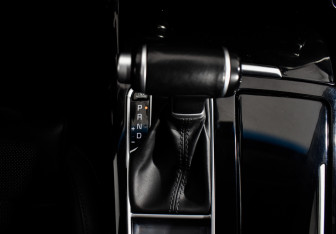 Подержанный автомобиль Kia Stinger 2018 года (18 фото)