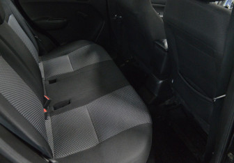 Подержанный автомобиль Suzuki Vitara 2019 года (13 фото)