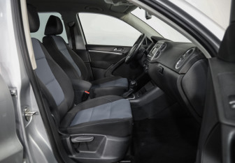 Подержанный автомобиль Volkswagen Tiguan 2013 года (20 фото)