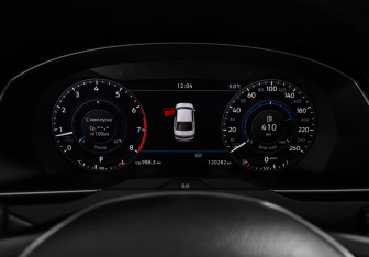 Подержанный автомобиль Volkswagen Passat Sedan 2019 года (17 фото)