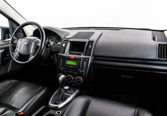 Подержанный автомобиль Land Rover Freelander 2007 года (9 фото)
