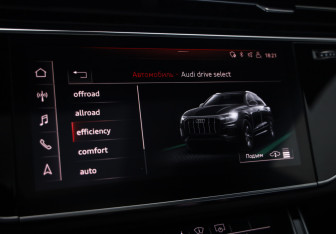 Подержанный автомобиль Audi Q8 2018 года (16 фото)