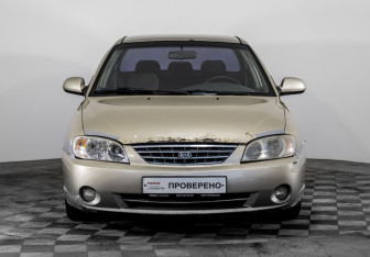 Подержанный автомобиль Kia Spectra Sedan 2006 года (2 фото)