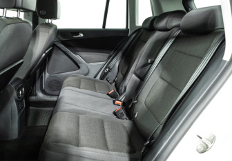 Подержанный автомобиль Volkswagen Tiguan 2014 года (10 фото)