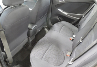 Подержанный автомобиль Hyundai Solaris Sedan 2015 года (11 фото)