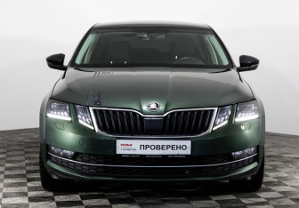 Подержанный автомобиль Skoda Octavia Liftback 2020 года (2 фото)