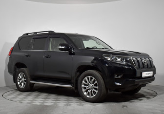 Подержанный автомобиль Toyota Land Cruiser Prado 2018 года (3 фото)