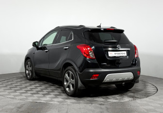 Подержанный автомобиль Opel Mokka 2013 года (7 фото)