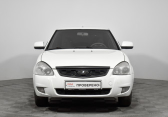 Подержанный автомобиль LADA (ВАЗ) Priora Sedan 2017 года (2 фото)