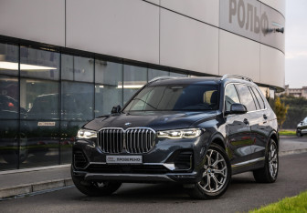 Подержанный автомобиль BMW X7 2019 года (1 фото)