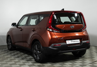 Подержанный автомобиль Kia Soul 2019 года (7 фото)