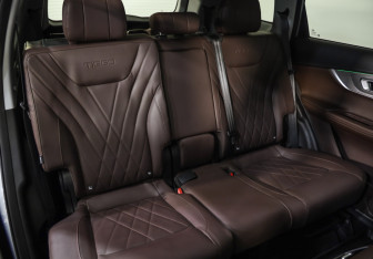 Подержанный автомобиль Chery Tiggo 8 Pro Max 2023 года (27 фото)