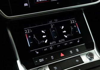 Подержанный автомобиль Audi A6 Sedan 2020 года (18 фото)