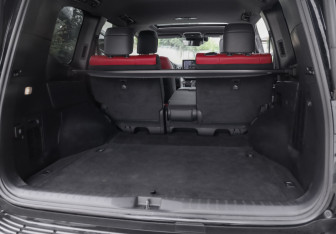Подержанный автомобиль Toyota Land Cruiser Suv 2021 года (38 фото)