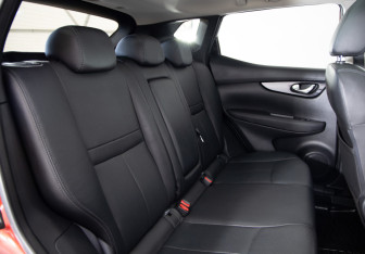 Подержанный автомобиль Nissan Qashqai 2016 года (23 фото)