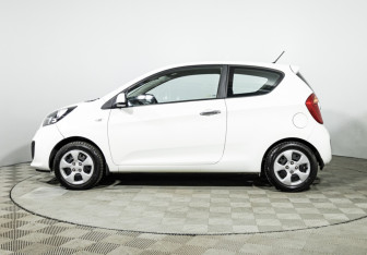 Подержанный автомобиль Kia Picanto 2013 года (8 фото)