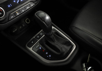 Подержанный автомобиль Hyundai Creta 2016 года (12 фото)