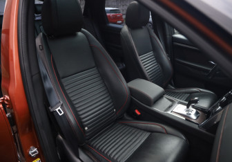 Подержанный автомобиль Land Rover Discovery Sport 2020 года (24 фото)