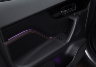 Подержанный автомобиль Jaguar F-Pace 2020 года (21 фото)