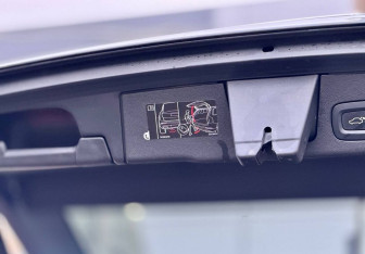 Подержанный автомобиль Volvo XC60 2019 года (27 фото)