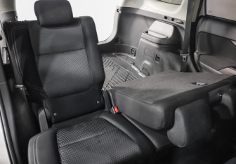 Подержанный автомобиль Mitsubishi Outlander 2019 года (21 фото)