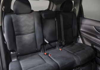 Подержанный автомобиль Nissan X-Trail 2016 года (25 фото)