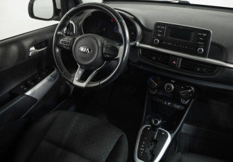 Подержанный автомобиль Kia Picanto 2020 года (8 фото)