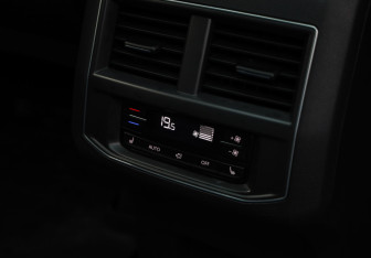 Подержанный автомобиль Volkswagen Teramont 2018 года (22 фото)