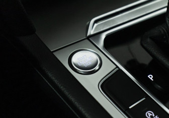 Подержанный автомобиль Volkswagen Passat Sedan 2017 года (18 фото)