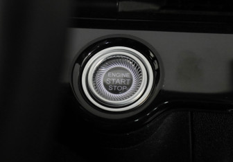 Подержанный автомобиль Omoda C5 2023 года (18 фото)