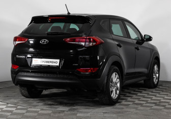 Подержанный автомобиль Hyundai Tucson 2016 года (5 фото)