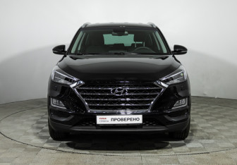 Подержанный автомобиль Hyundai Tucson 2020 года (2 фото)