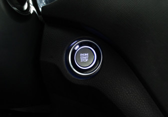 Подержанный автомобиль Hyundai Santa Fe 2013 года (21 фото)