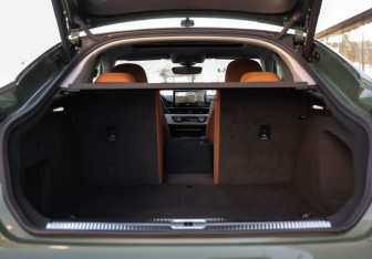 Подержанный автомобиль Audi A5 Liftback 2021 года (37 фото)