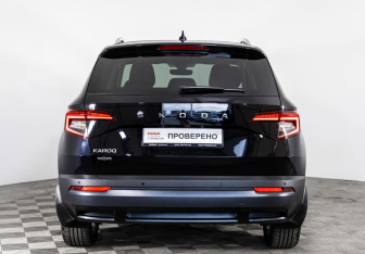 Подержанный автомобиль Skoda Karoq 2021 года (6 фото)