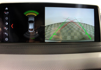 Подержанный автомобиль BMW X6 2019 года (17 фото)