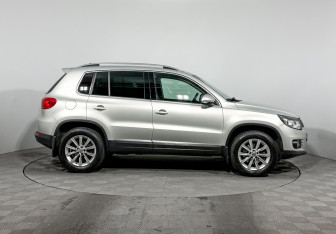 Подержанный автомобиль Volkswagen Tiguan 2013 года (4 фото)